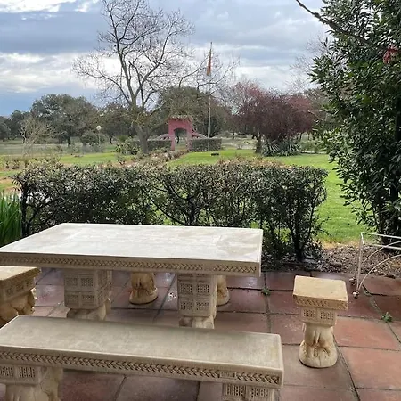 Requejo Cerca De Benavente Tr 49426 Villa *