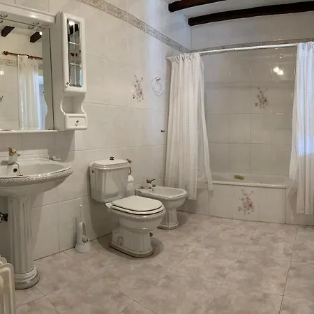 Requejo Cerca De Benavente Tr 49426 Manganeses de la Polvorosa