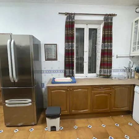 Requejo Cerca De Benavente Tr 49426 Villa *