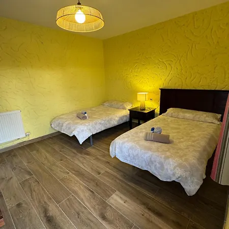 Requejo Cerca De Benavente Tr 49426 Villa